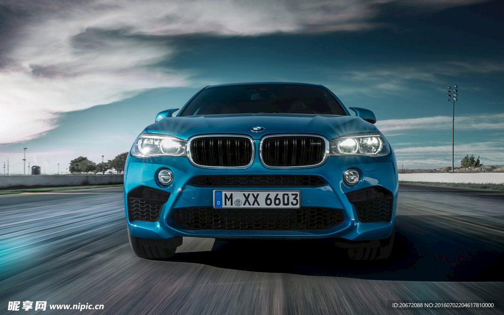 宝马新BMW X6M