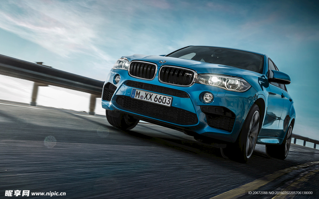 宝马新BMW X6M