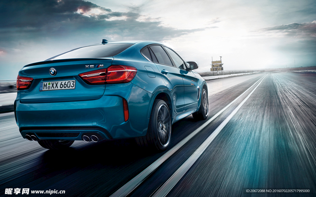 宝马新BMW X6M