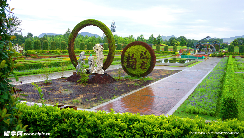 龙虎山花语世界