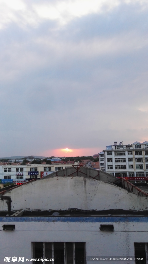 晚霞
