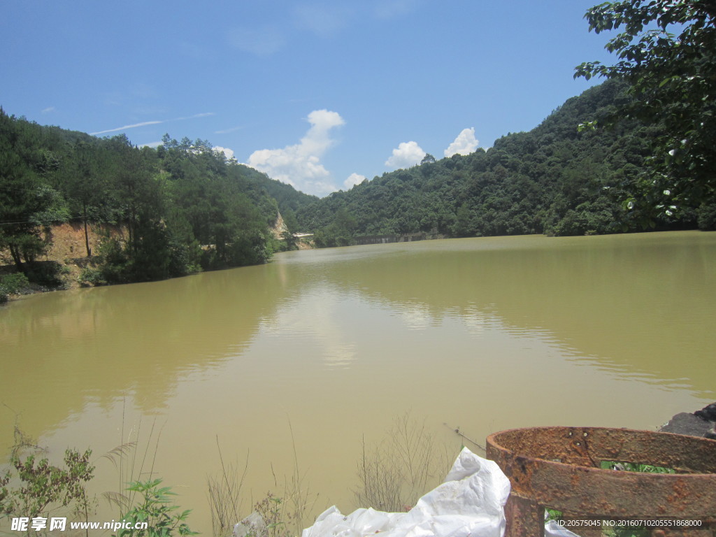 川石 山水