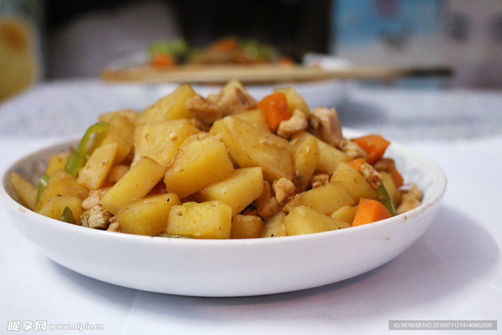 土豆泥爆鸡丁