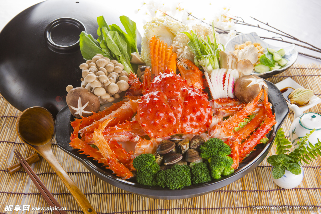 帝王蟹海鲜锅