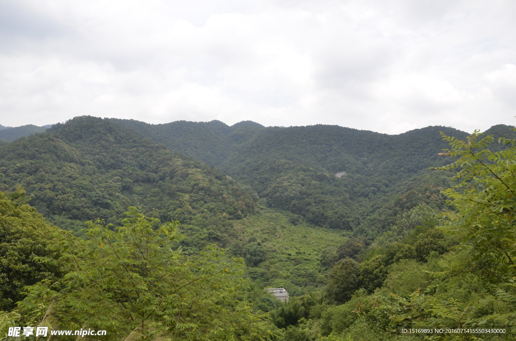 山峦景观