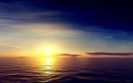 夕阳下的海面