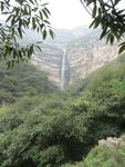 嵩山卢崖瀑布