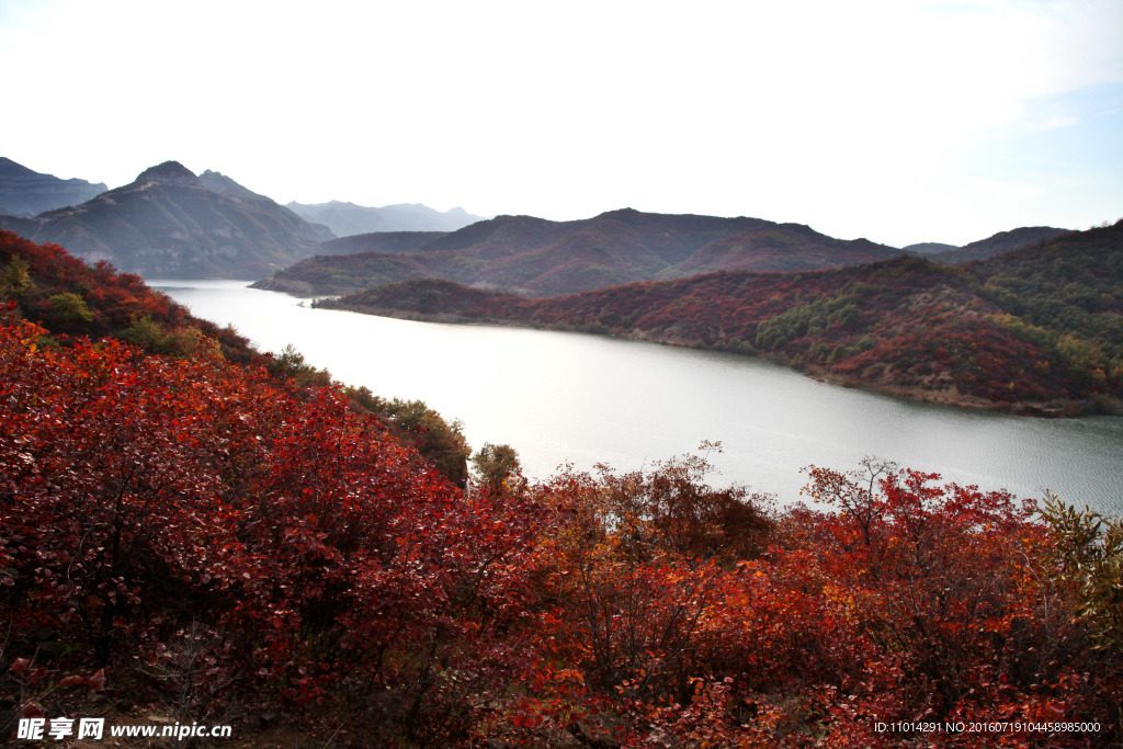 三峡秋景