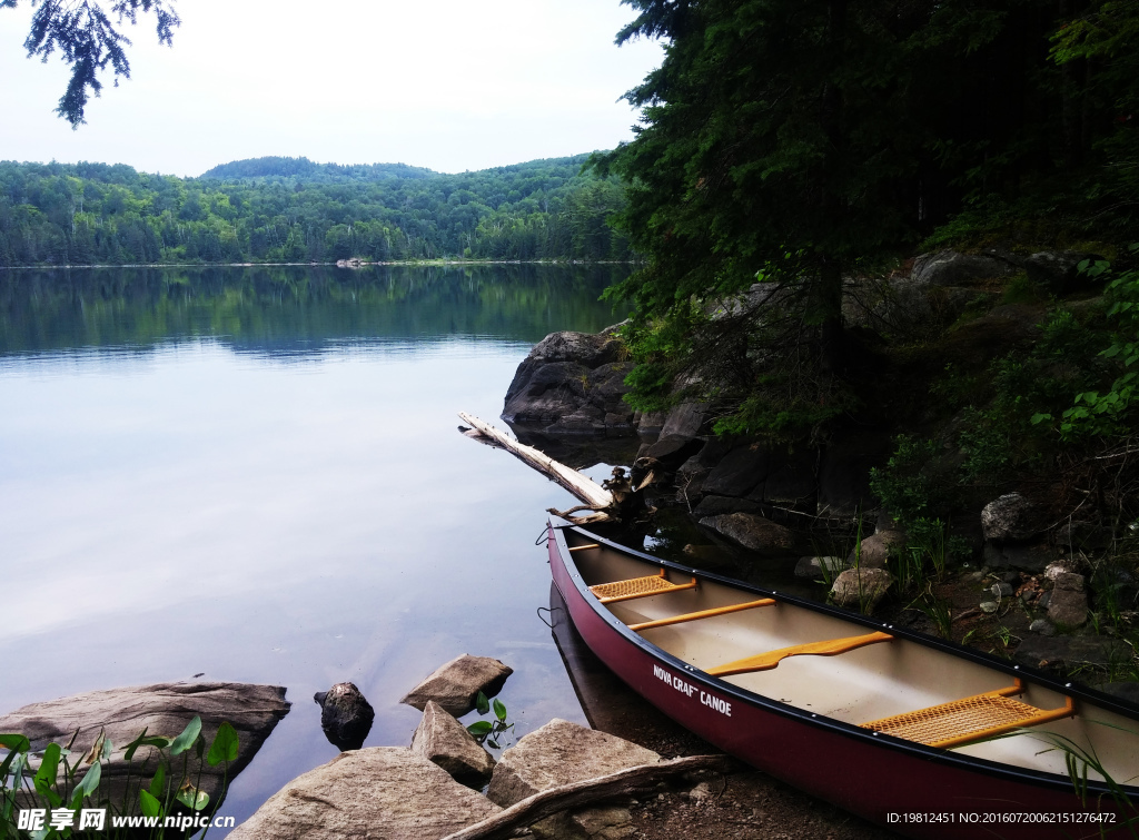 Coon Lake 湖畔独舟