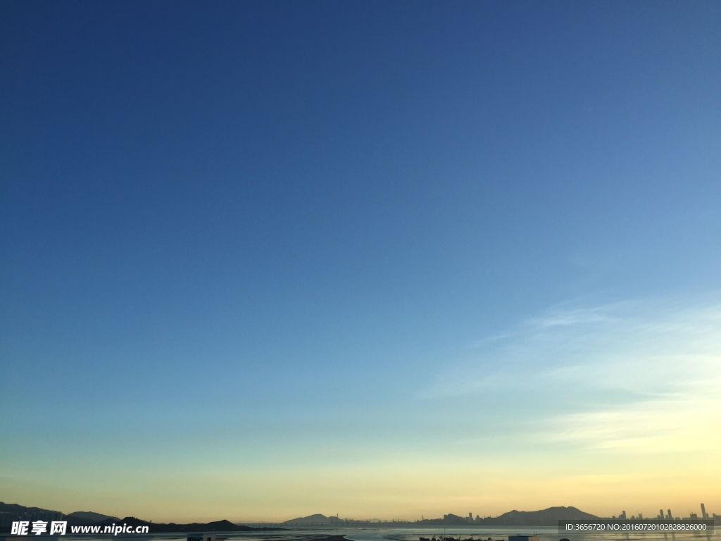天空