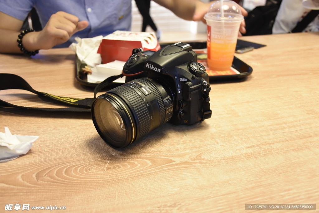 尼康d810