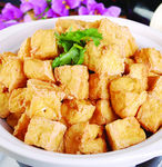 熬香豆腐泡