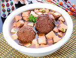 狮子头炖豆腐