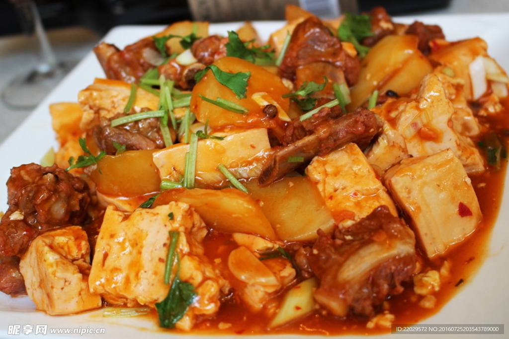 豆腐烧排骨