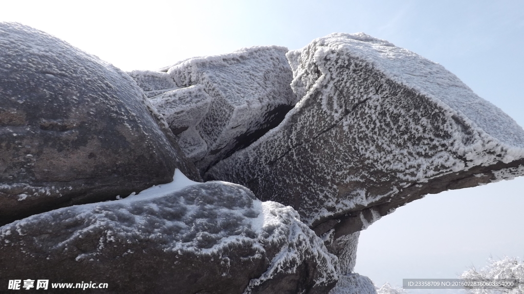 鸡公山雪景