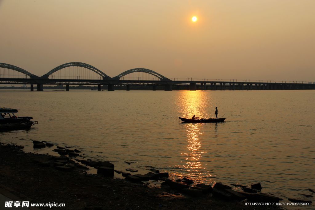 夕阳晚霞