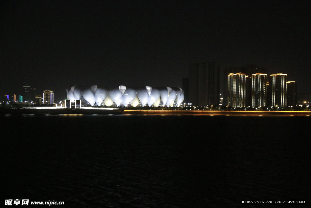 夜晚的建筑