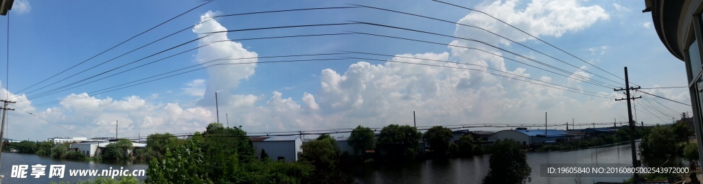 夏天的天空