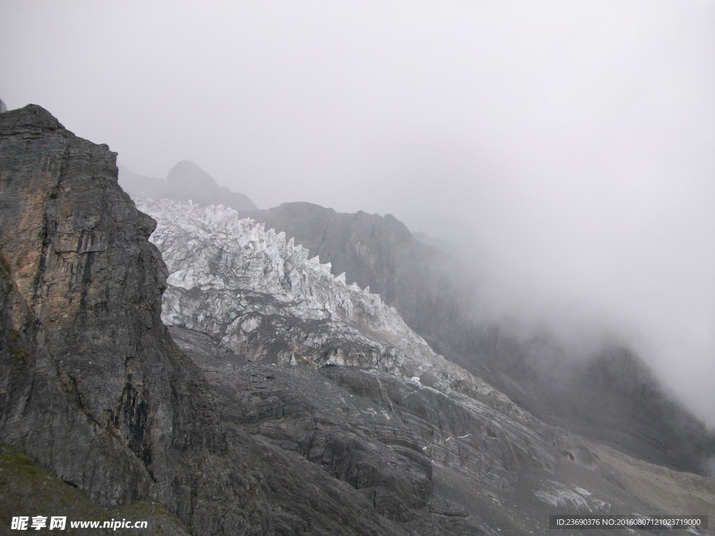 玉龙雪山