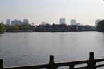 月湖