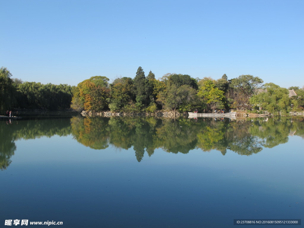 北京大学未名湖