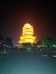 夜塔