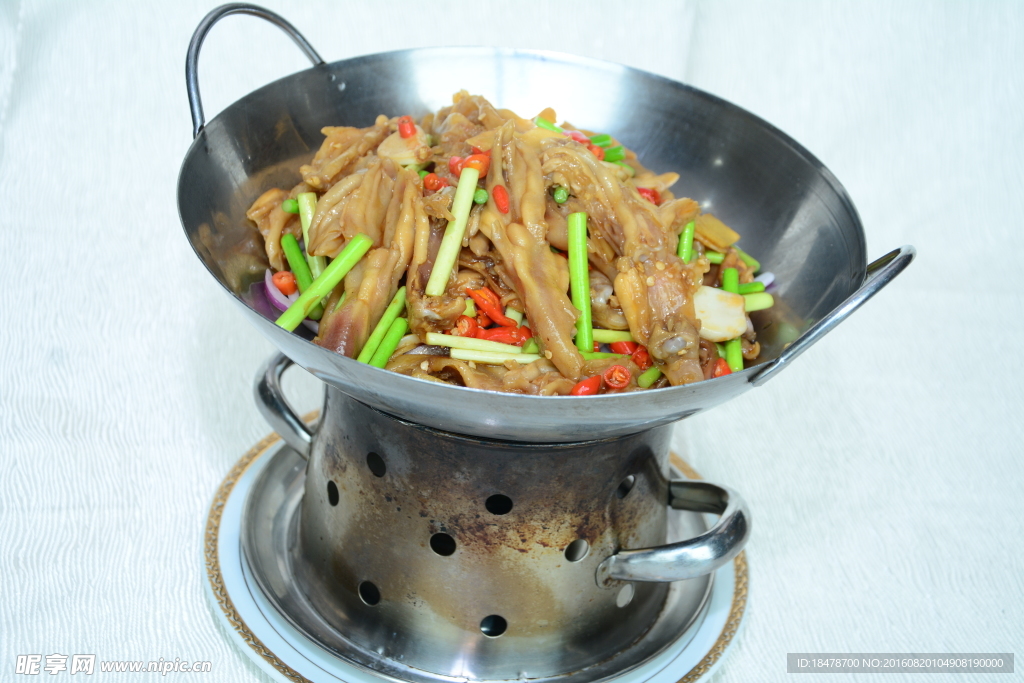 干锅鸭掌