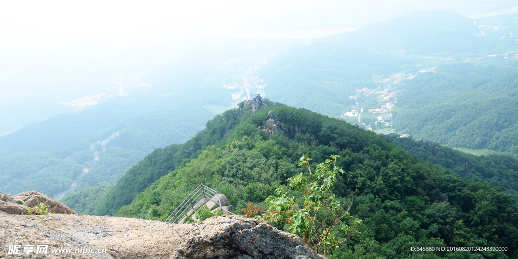 众山小