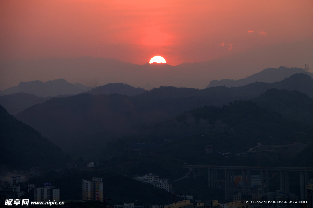 夕阳西下