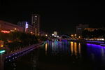 小河夜景