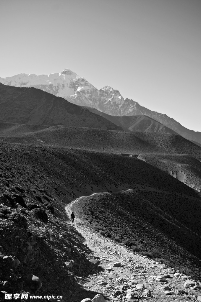 荒漠山峰