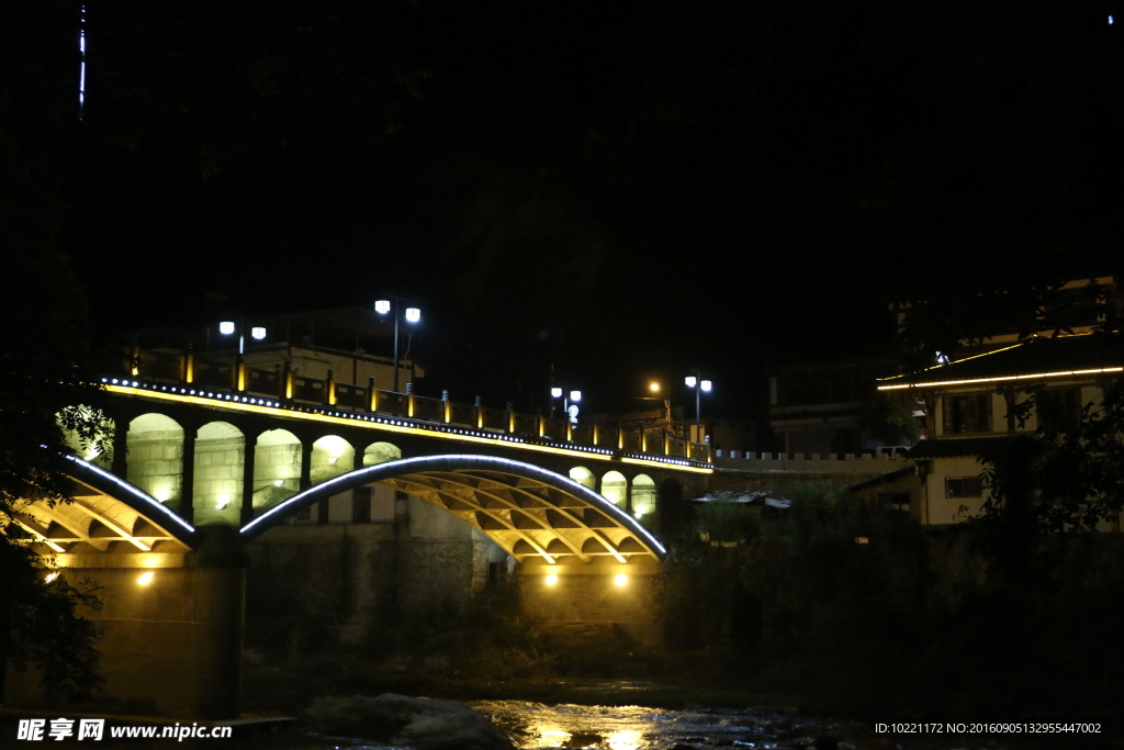 阳坝古镇夜景