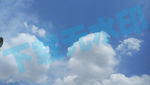 天空白云