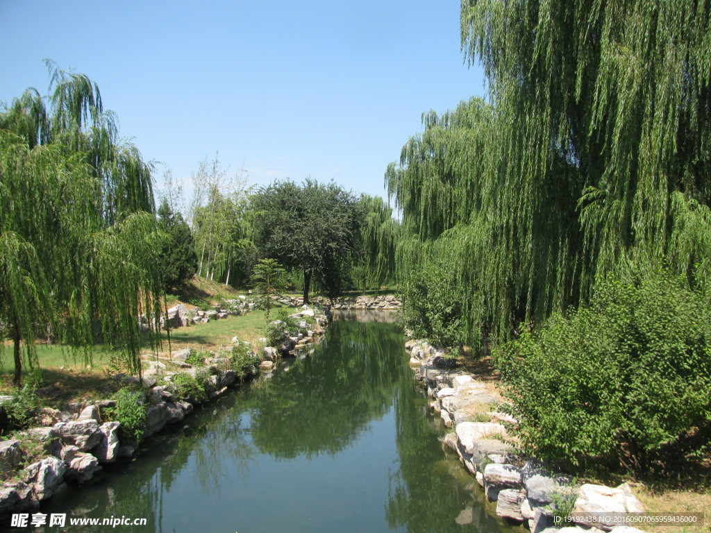 湖水风景