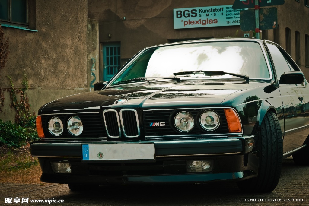 宝马 M6