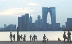 金鸡湖