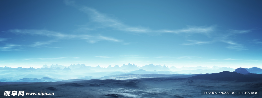 蓝色天空海岸风景