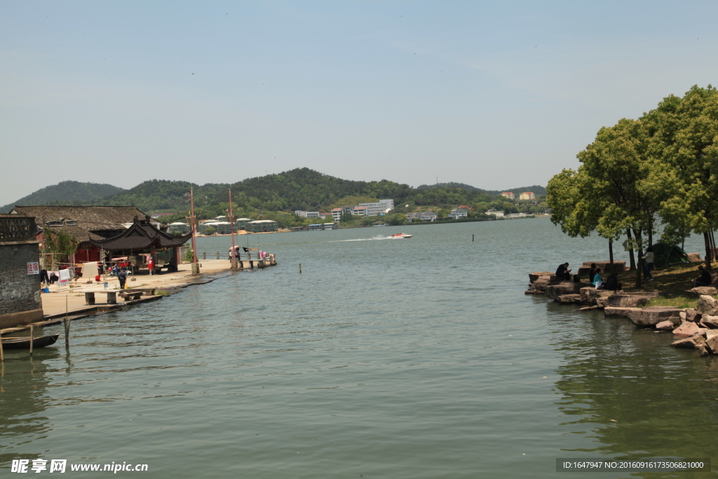 东钱湖 东钱湖风光 湖滨湖泊