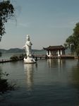 东钱湖水上观音