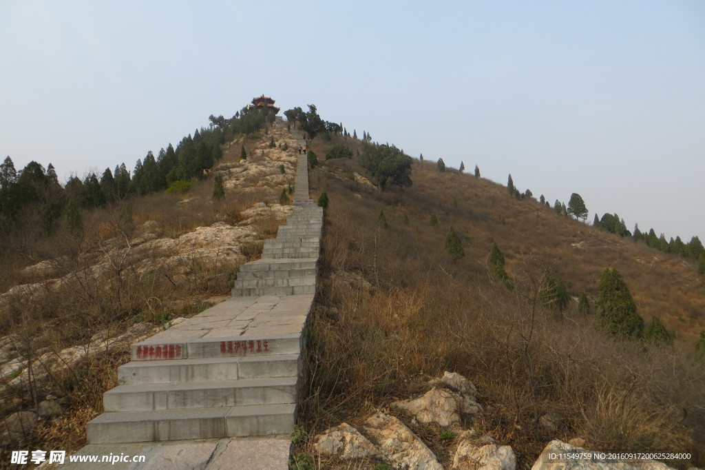 黄盖峰