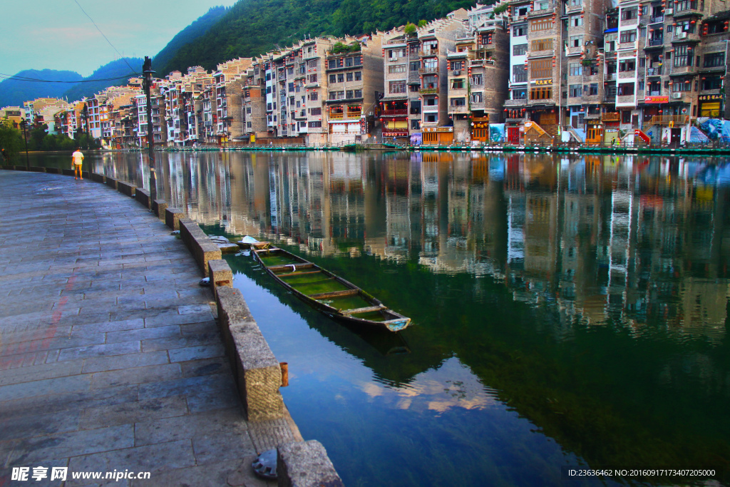 舞阳河畔高清风景