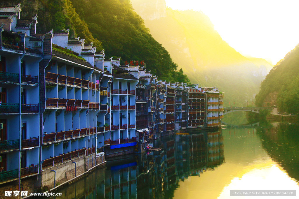 舞阳河畔夜景