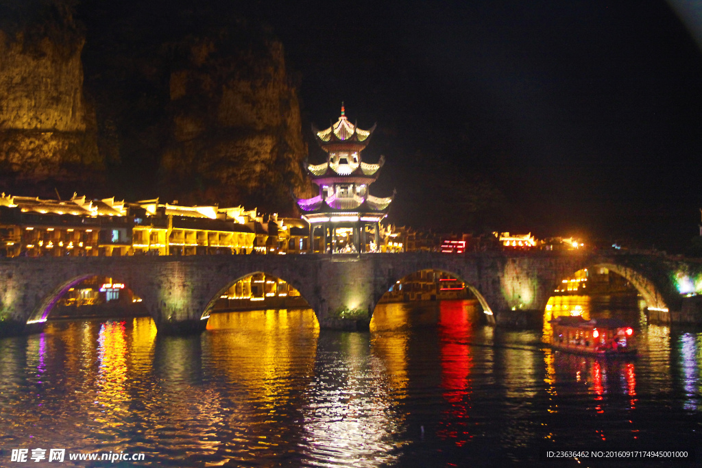 舞阳河畔夜景