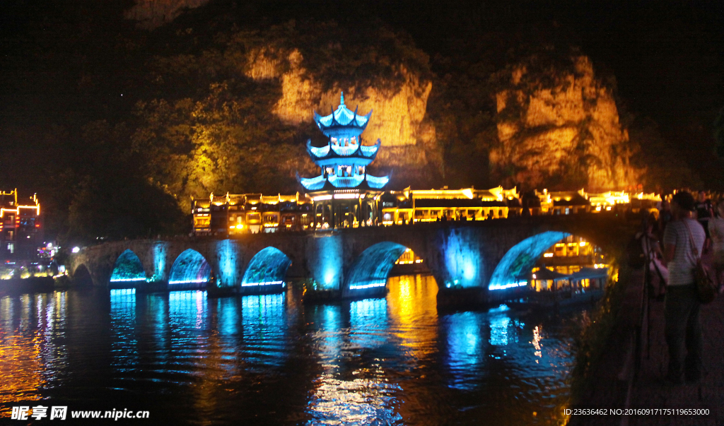 舞阳河畔夜景