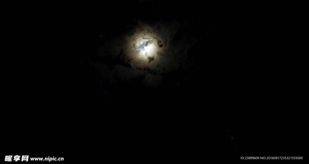 中秋的月亮延时摄影