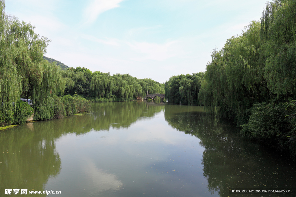 绍兴柯岩风景区