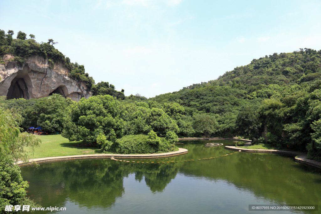 绍兴柯岩风景区