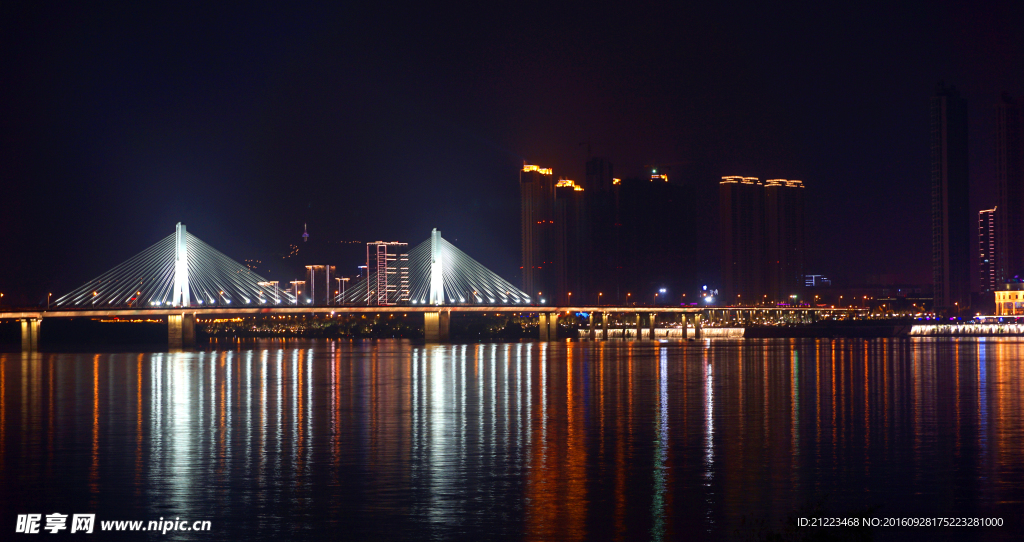 银盆岭大桥夜景