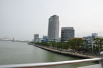 岘港