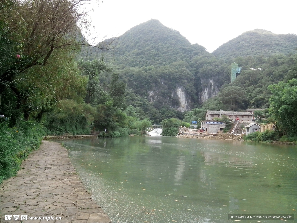 明湖山水